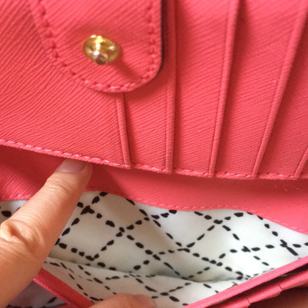 Kate Spade Wallet - Picture 5 of 8